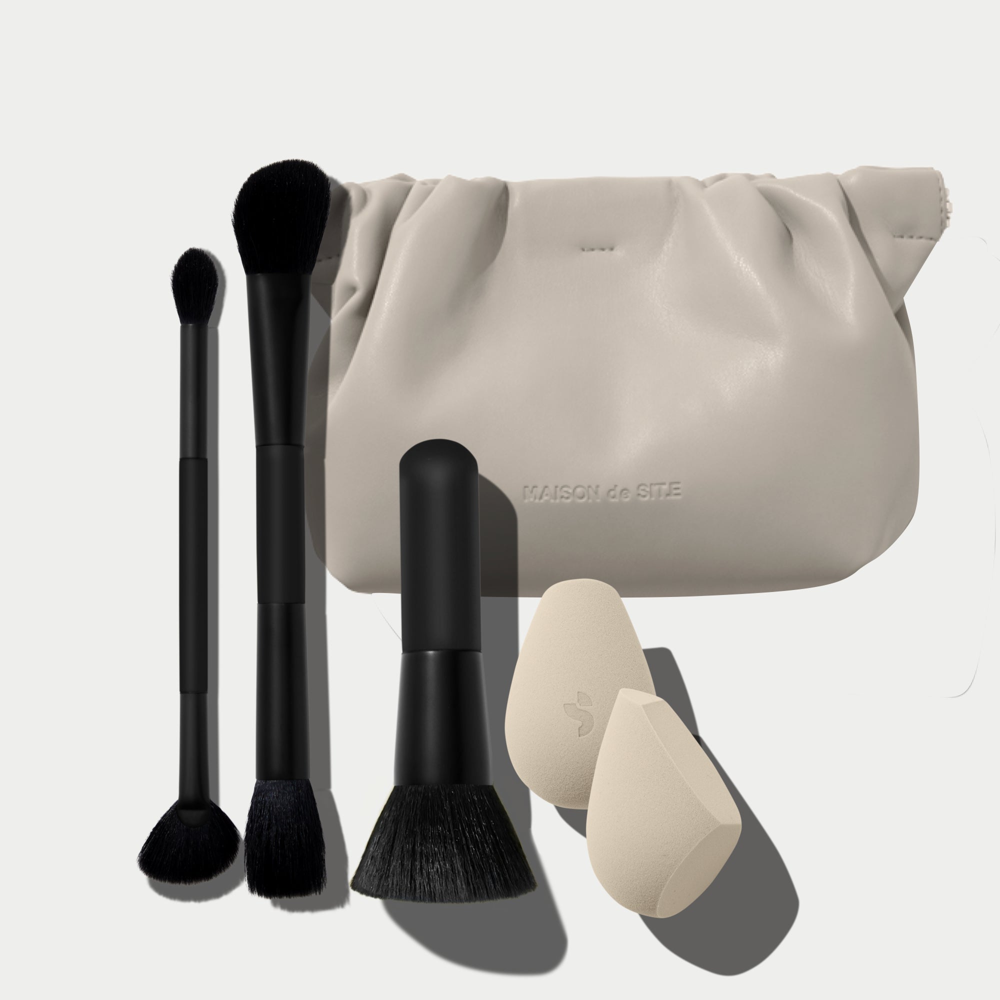 MAISON de SIT.E MAKEUP TOOLS KIT